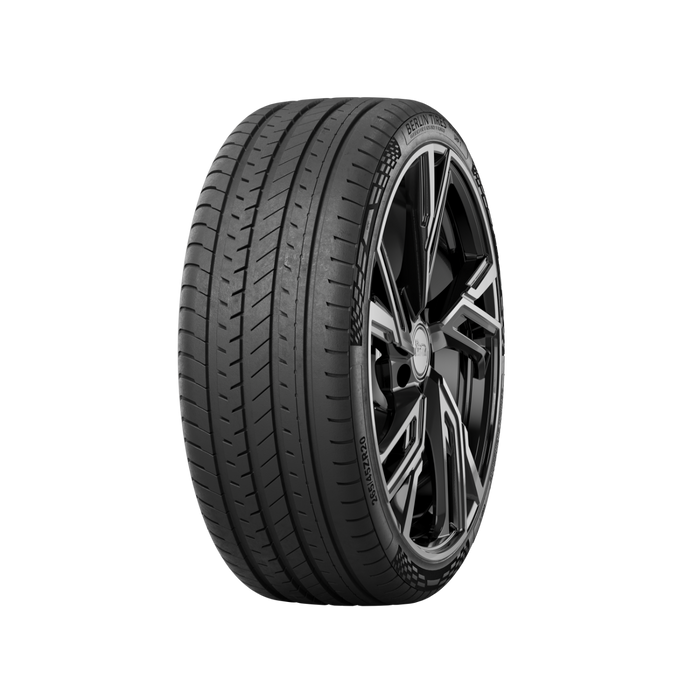 Sommerdekk | Berlin Tires Summer Uhp 1 | 235/45R18 98W