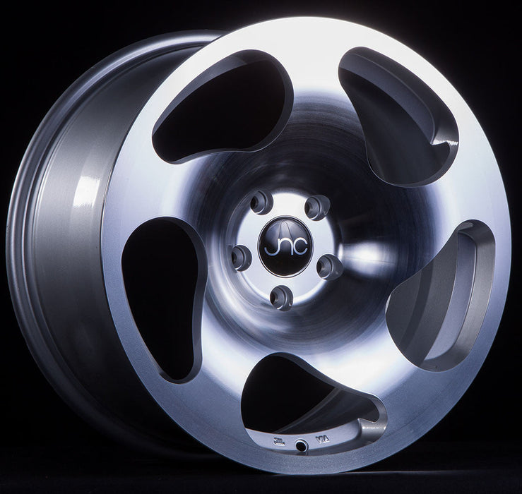 JNC-JNC036-Silver-Machined-Face-Silver-18x9.5-73.1-wheels-rims-felger-Felgkongen