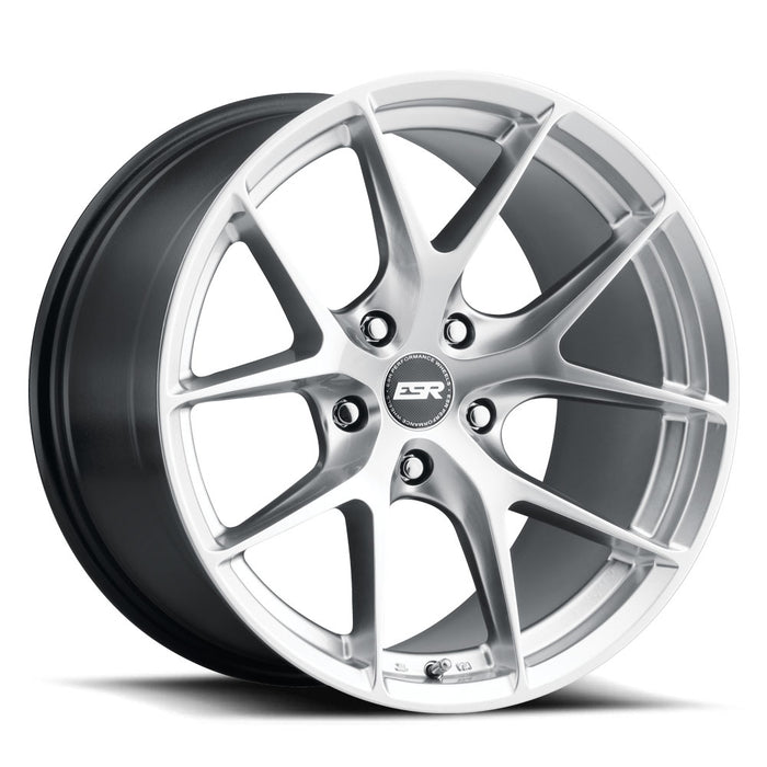 ESR-RF2-Hyper-Silver-Silver-18x8.5-72.6-wheels-rims-felger-Felgkongen